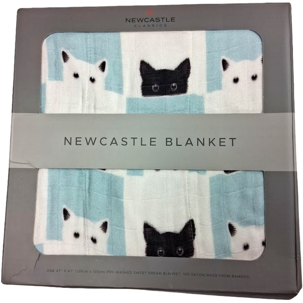 Baby Peek A Boo Cats Bamboo 4 Layer Blanket 47" Rayon Blue White Kitten NWT